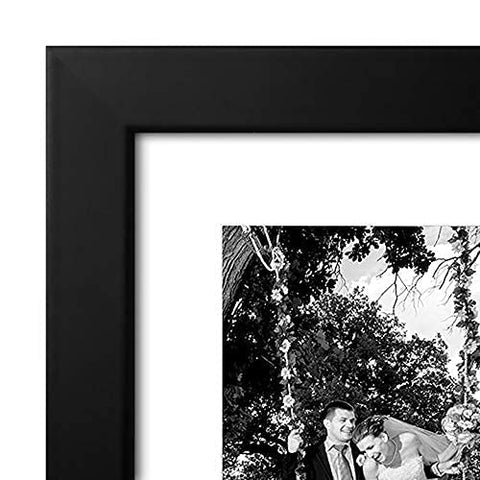 Americanflat versatile display supports portrait or landscape orientation with ease.