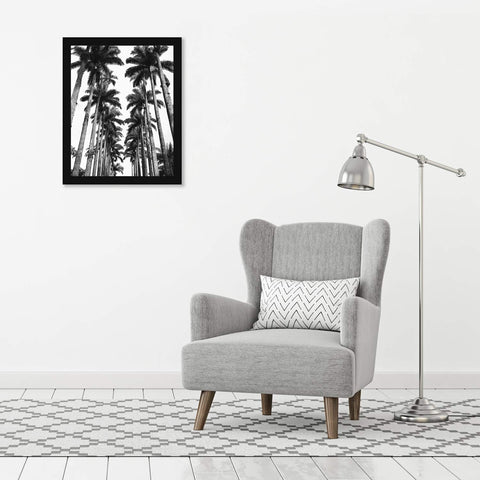 Americanflat frame with vertical or horizontal hardware for flexible wall mounting.