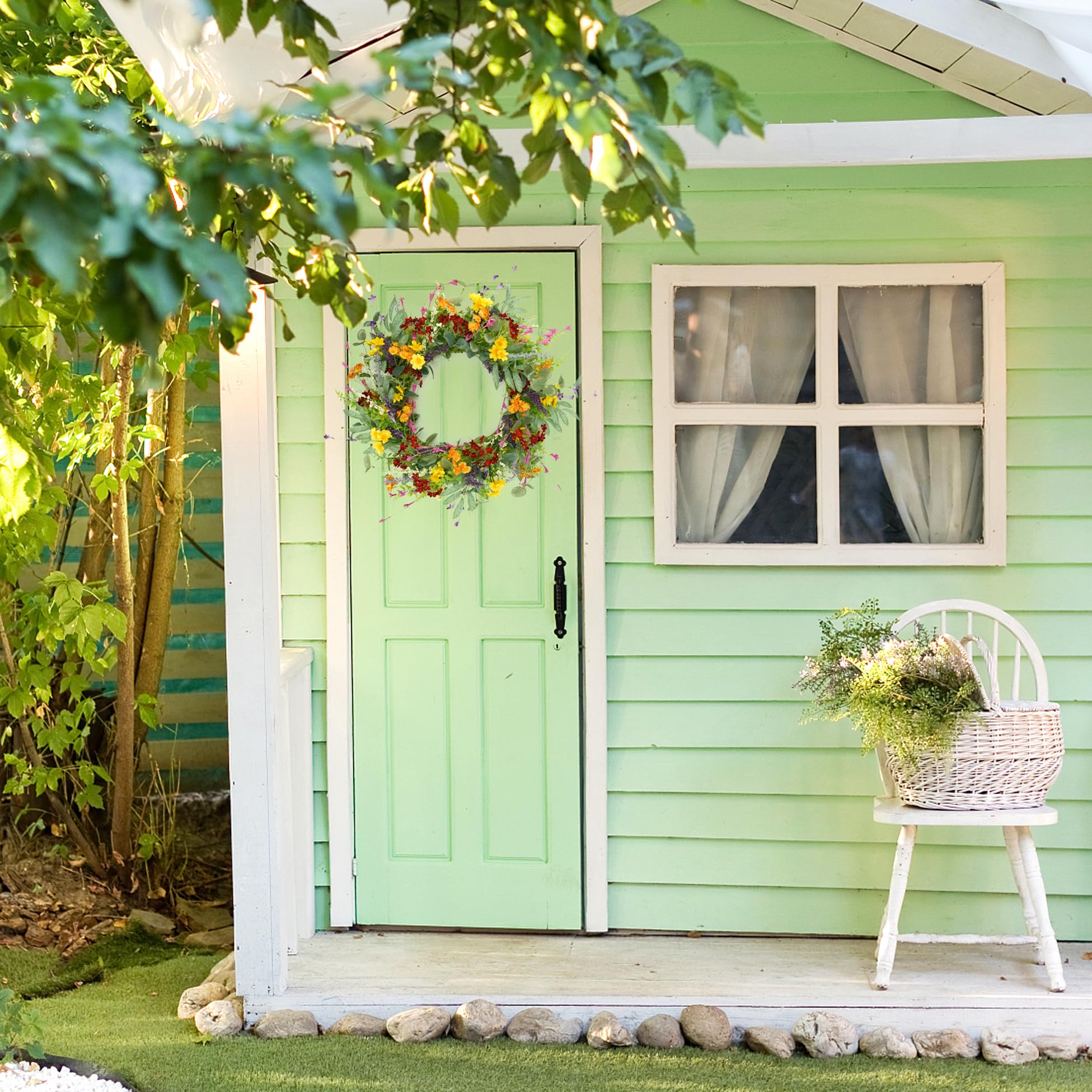 AMF0RESJ yellow daisy and lavender accents create spring vibes.
