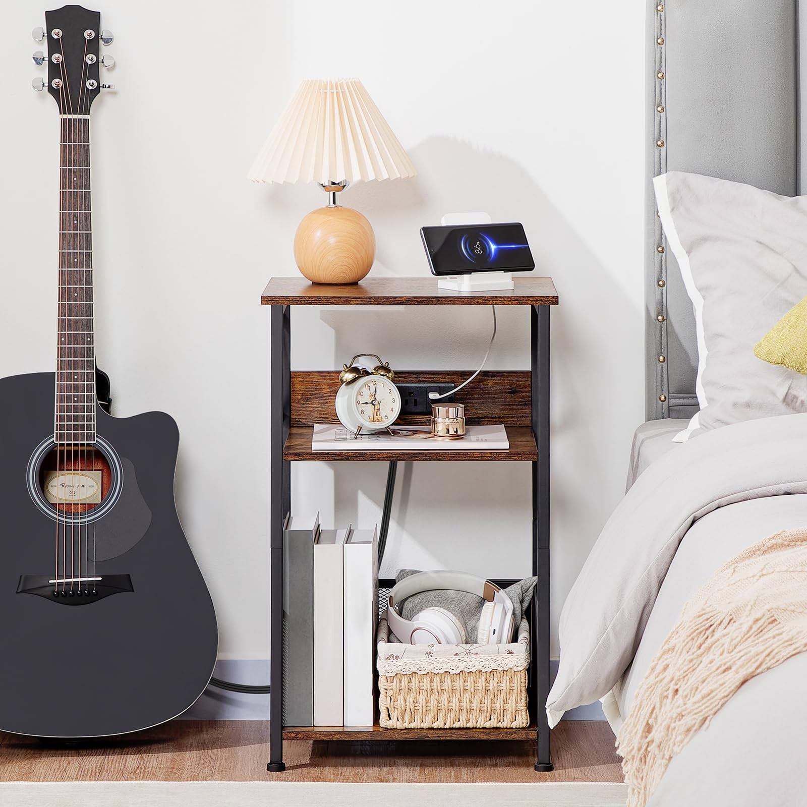 AMHANCIBLE stand with 110-pound capacity for heavy vinyl and gear