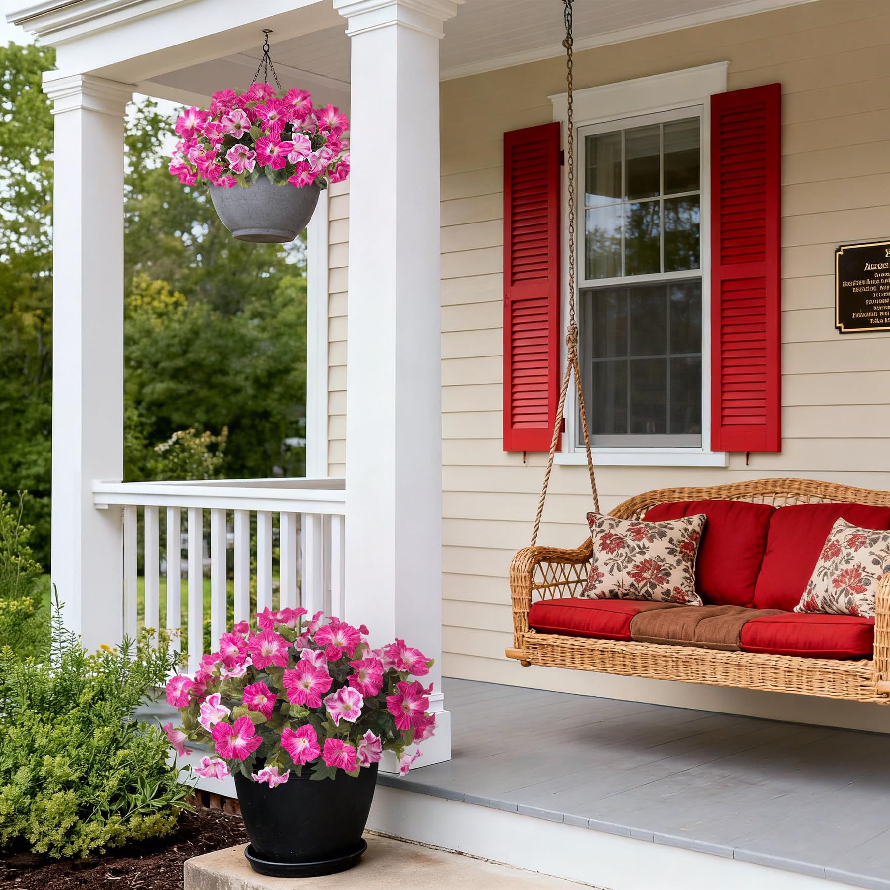 Ammyoo adjustable stems petunias let you shape arrangements easily.