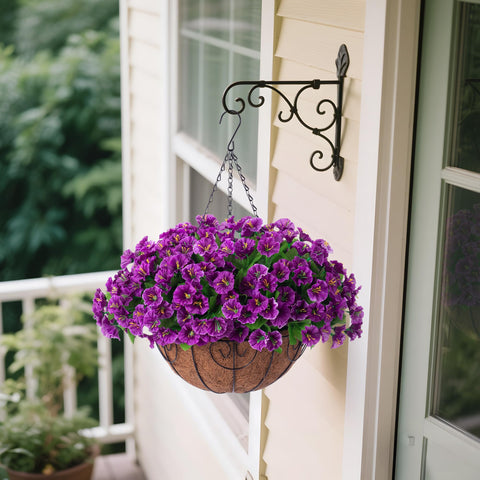 Ammyoo self-assembly hanging basket that's quick to set up in minutes.