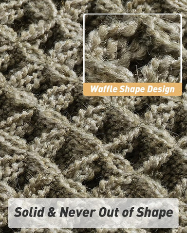 AMOAMI bath rug is machine washable for easy, low-effort maintenance.