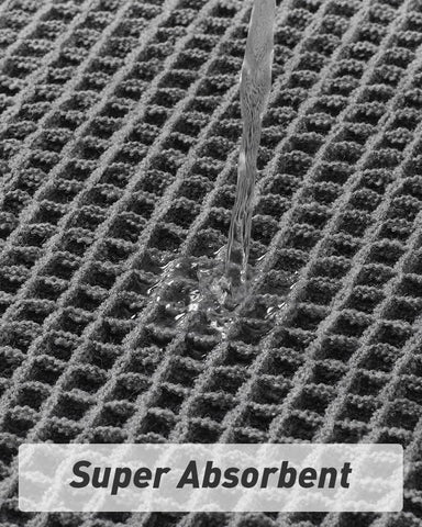 AMOAMI Upgraded Waffle Bath Mat close-up of deep waffle weave absorbing moisture