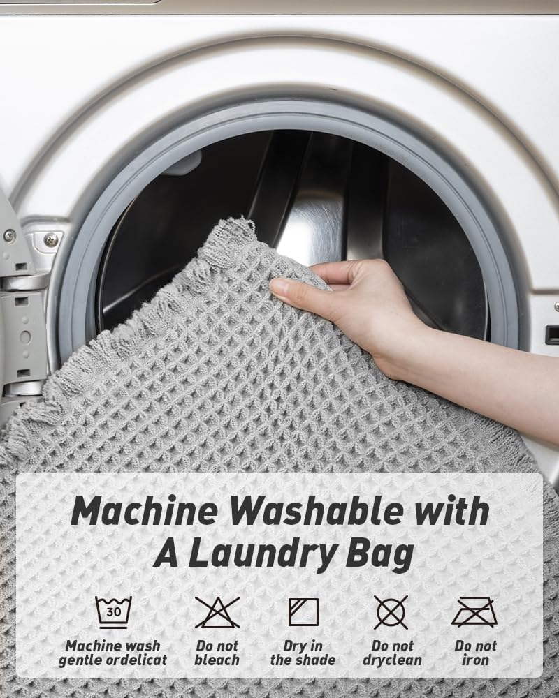 AMOAMI waffle mat folded for machine washing shows easy maintenance