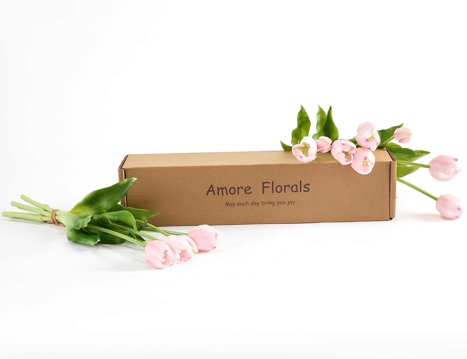 Amore Florals dewy-matte petals enhance natural bud gradations