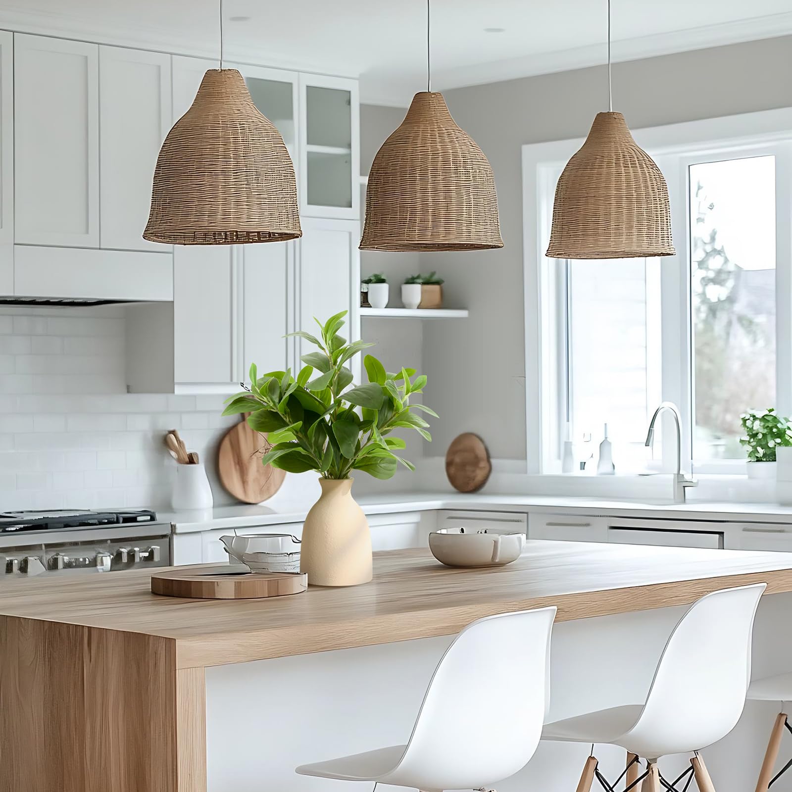 Amore Florals UV-resistant faux plants withstand sunlight and humidity.