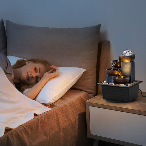 AMOOTEK desktop fountain offering easy plug-and-play setup.