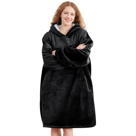 AmyHomie wearable blanket hoodie front view delivers cozy warmth for lounging.