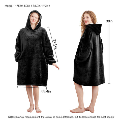 AmyHomie blanket hoodie pocket detail shows space for phone and snacks.