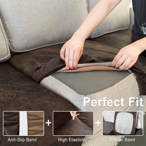 ANARACHON machine-washable cushion covers simplify easy care.