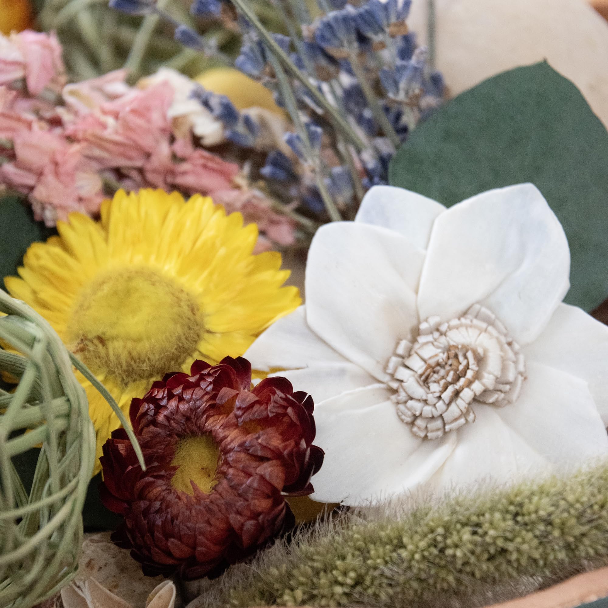 ANDALUCA decorative flower mix suitable for bowls or vases