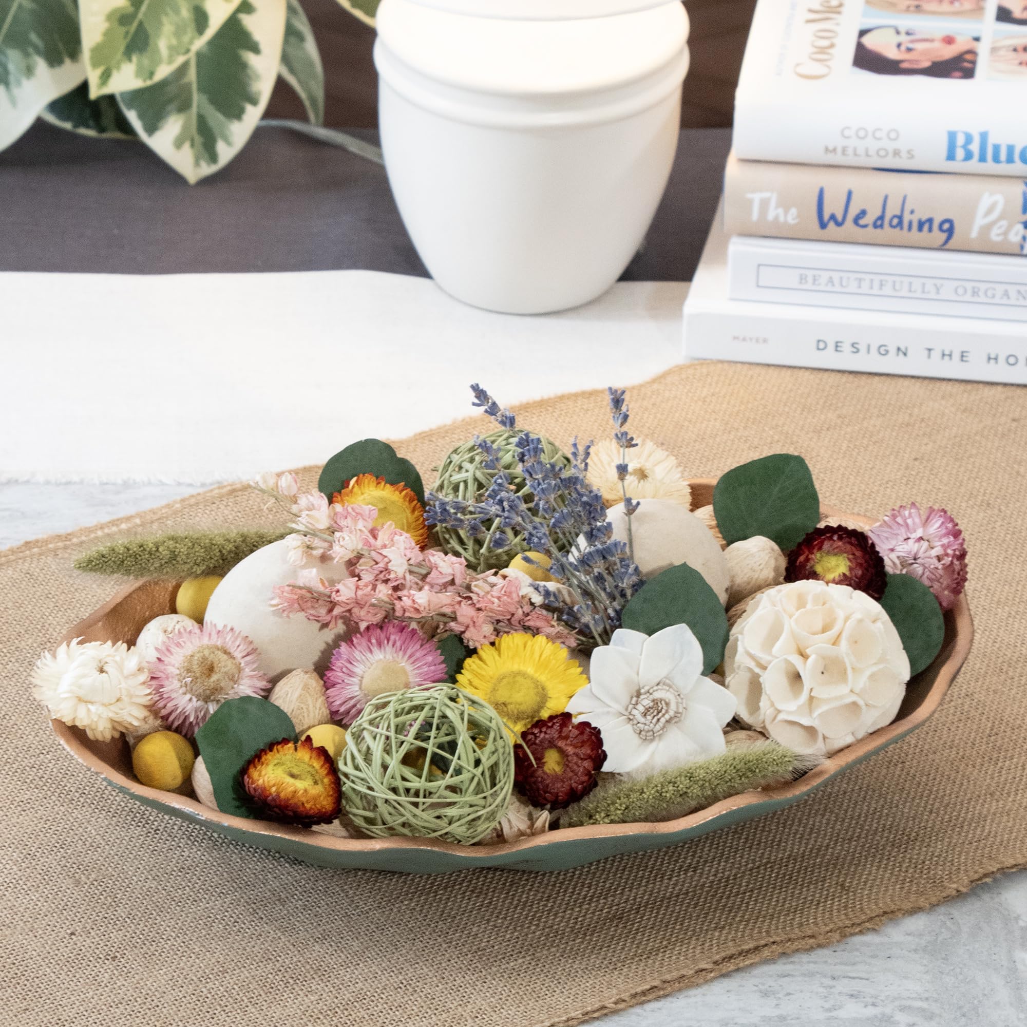 ANDALUCA spring vase filler to brighten tabletops and mantels