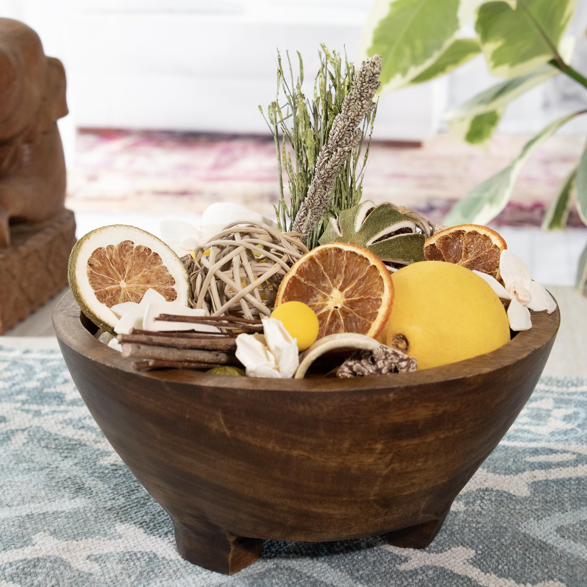 Andaluca lemon verbena fragrance enhances entryways and living spaces.