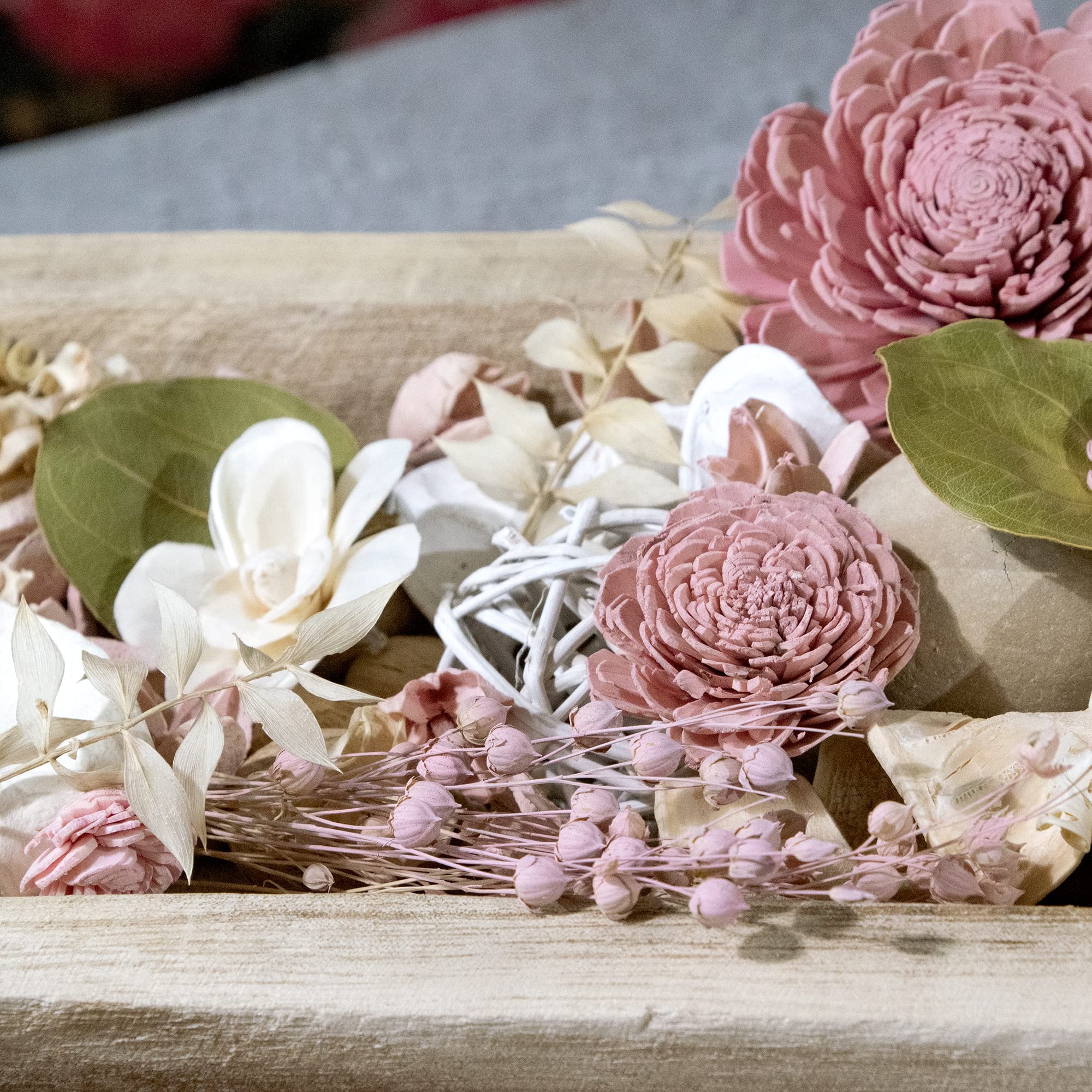 ANDALUCA Maison Box decorative mix enhances entryway decor