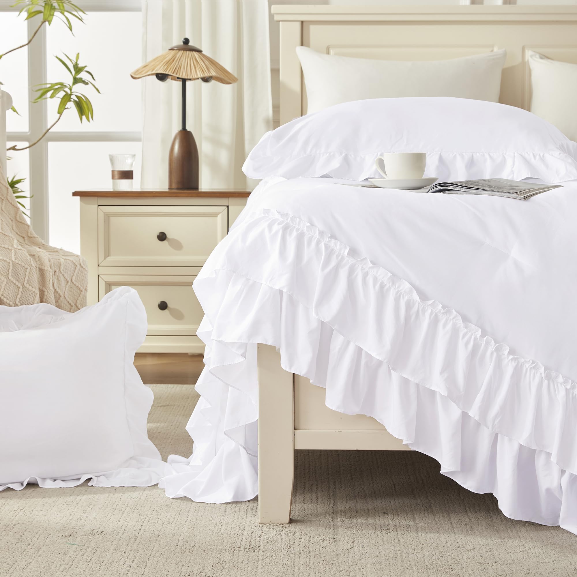 Andency vacuum-packaged bedding arrives compact and easy to fluff into fullness.