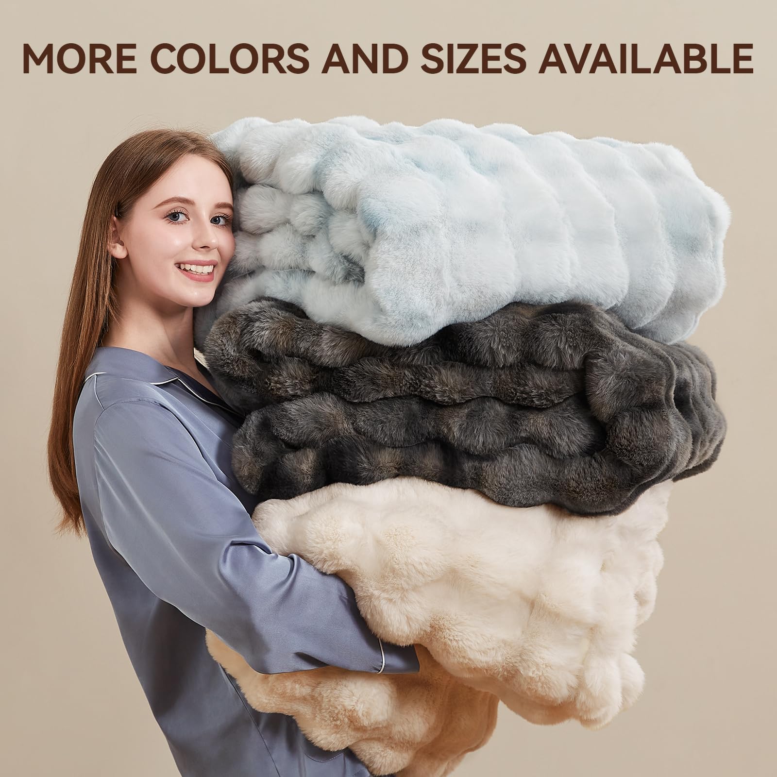 Anysay blanket showcased after packaging compression, becoming fluffy again.