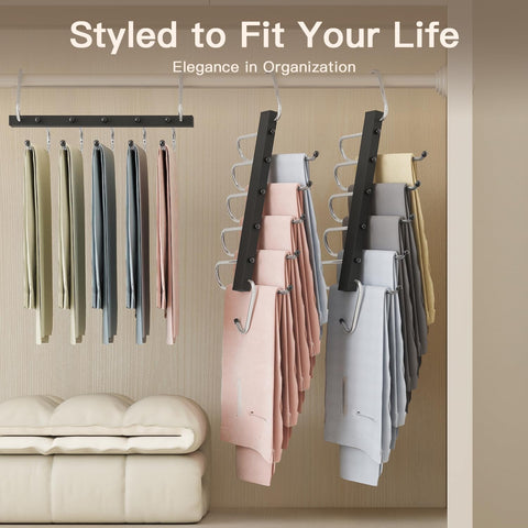 AOCTFIRST easy-clean hangers stay looking new with a quick wipe.