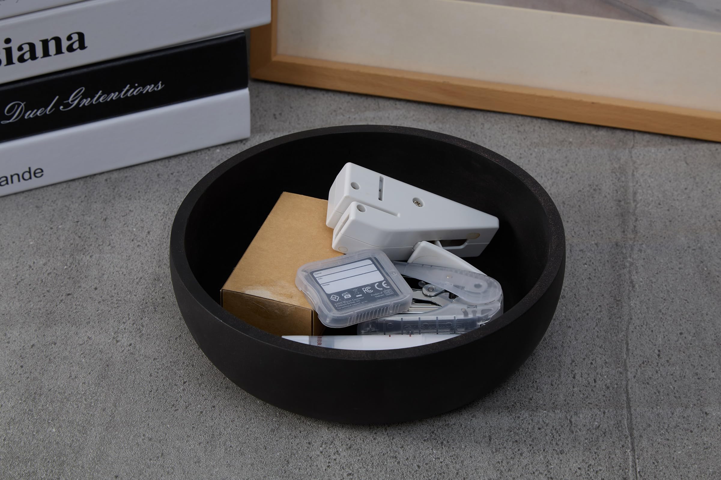 Aotea Crafts bowl bottom shows non-slip foam pads protecting surfaces