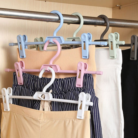 AQEMQV compact 13-inch hangers save closet space.