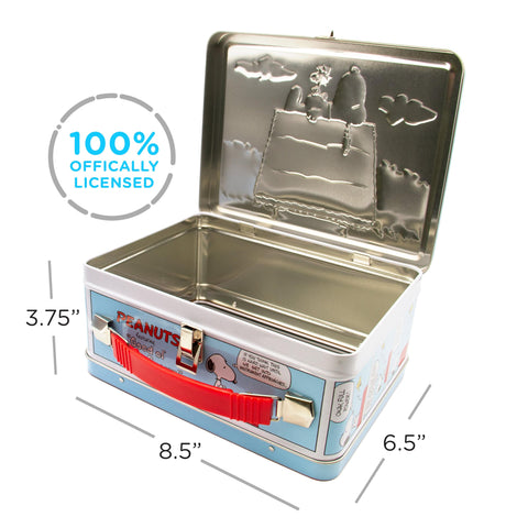 Aquarius Snoopy durable tin construction keeps toys organized.
