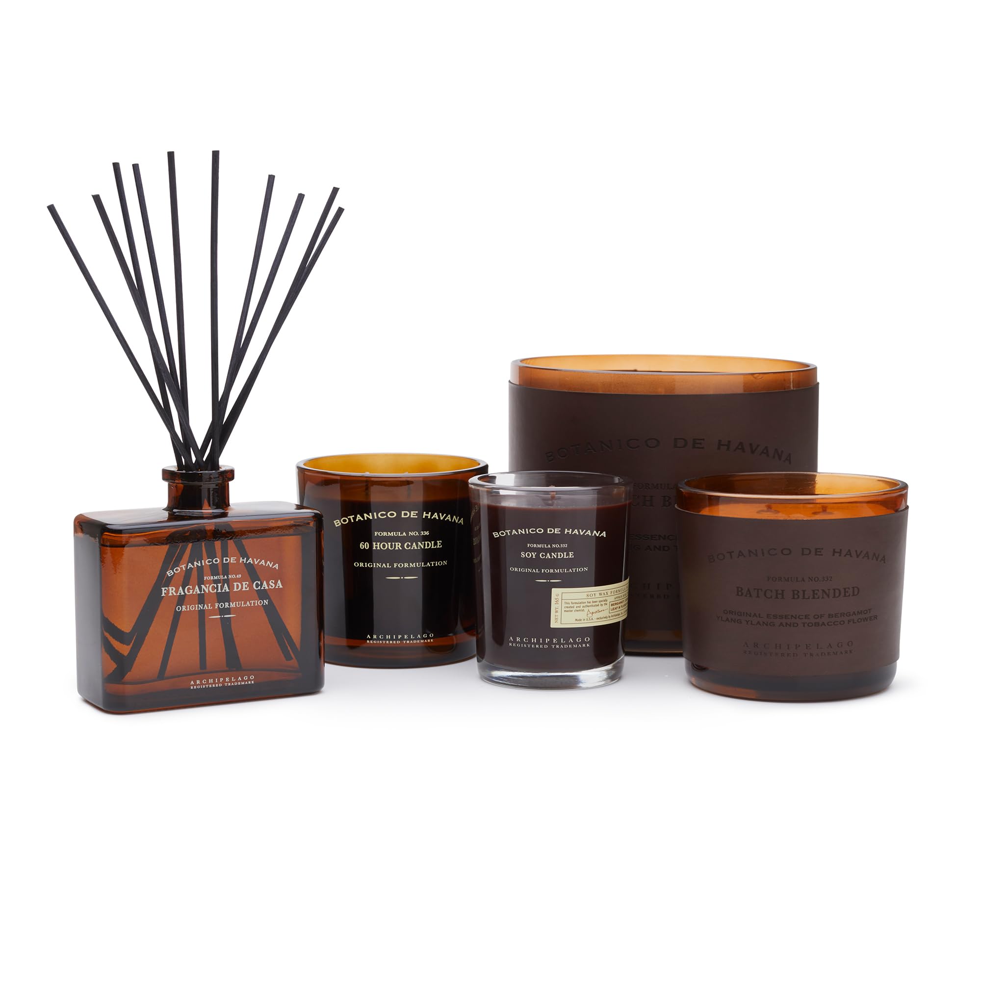 Archipelago Botanicals Botanico Havana wooden cap enhances stylish, flame-free diffuser appeal.