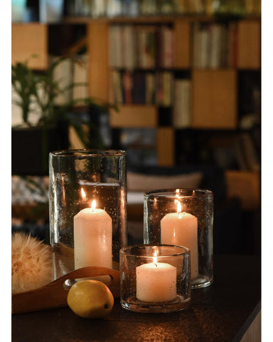 Perfect for living rooms, dining rooms, and entryways with ARIAMOTION candle holders.