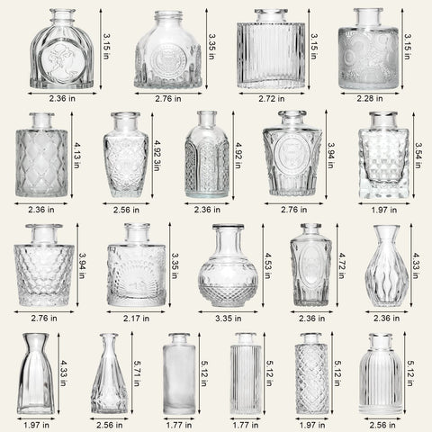 Arme clear bud vase centerpieces add vintage charm to events.