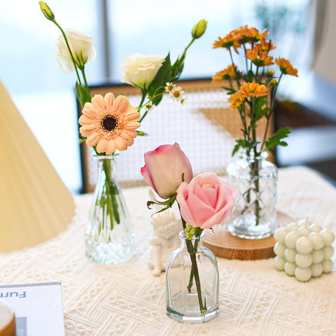 Arme wedding centerpiece bud vases pack for versatile event decor.