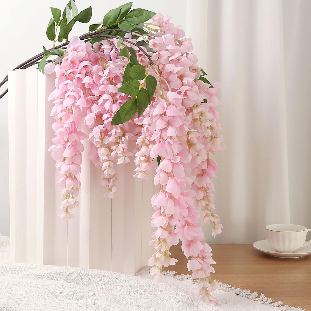 AROIUO pink wisteria garland adds a delicate romantic touch