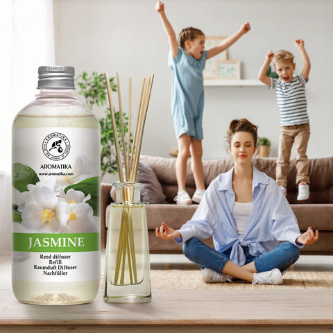 Jasmine scent with woods and flowers hint from AROMATIKA refill