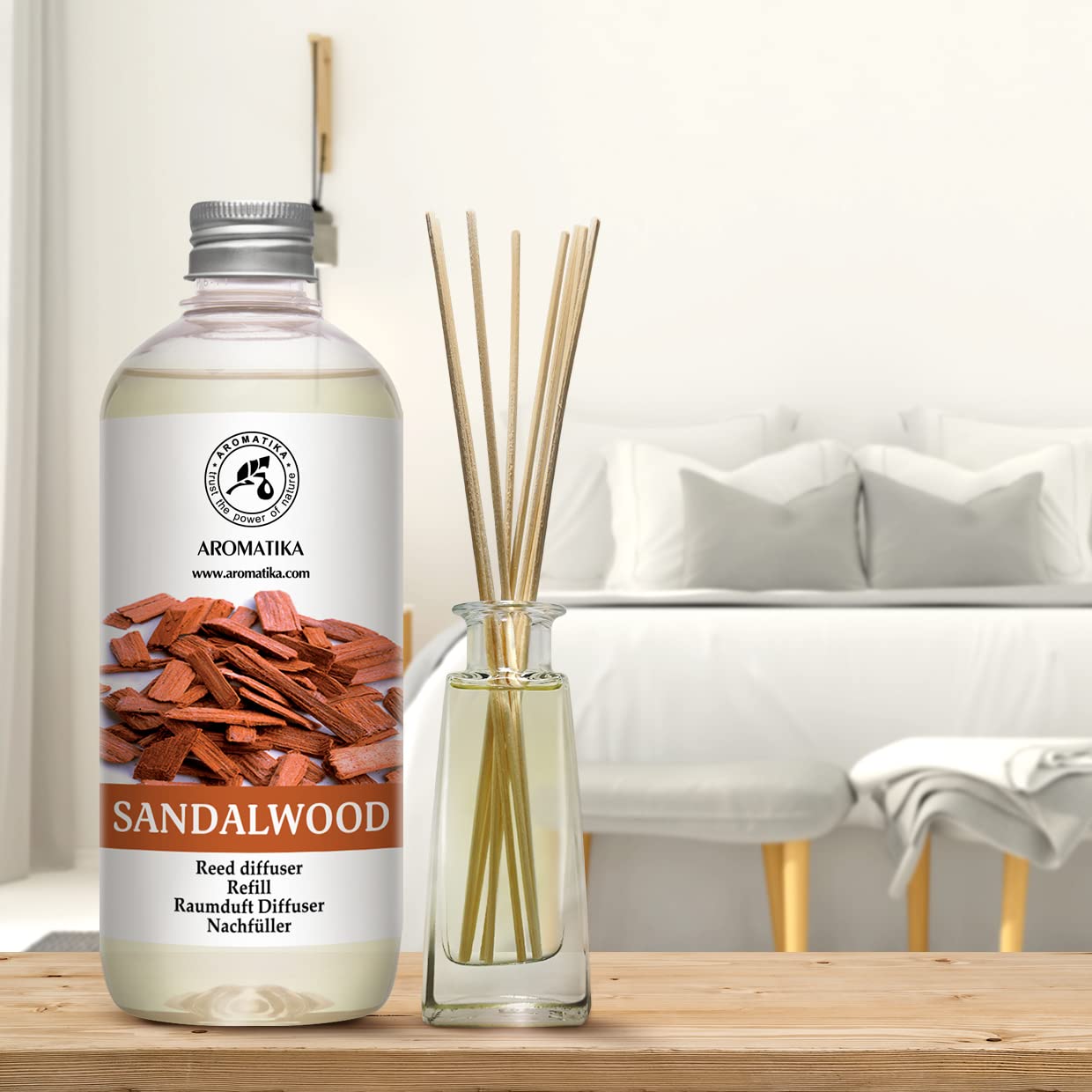 AROMATIKA sandalwood diffuser in foyer greets guests with inviting aroma.