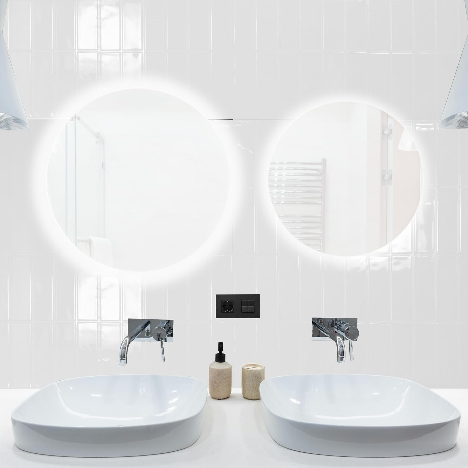 Art3d easy-install alignment guides help you achieve precise backsplash placement.