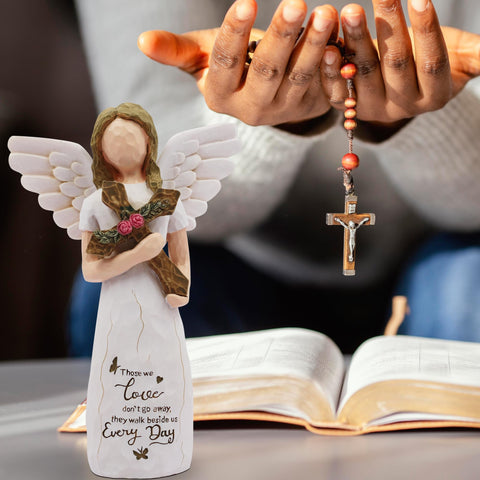 AUKEST display-ready angel statue ideal for mantel or shelf remembrance.