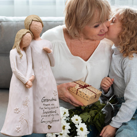 AUMELO engraved-message dress grandma figurine conveys sentiment without a card
