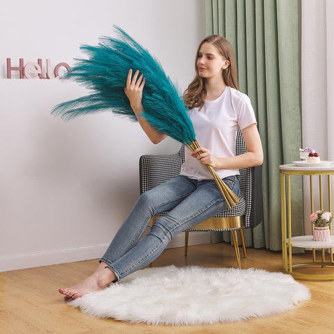 Aurora Prime blue pampas grass full plumes create lush wedding centerpieces.