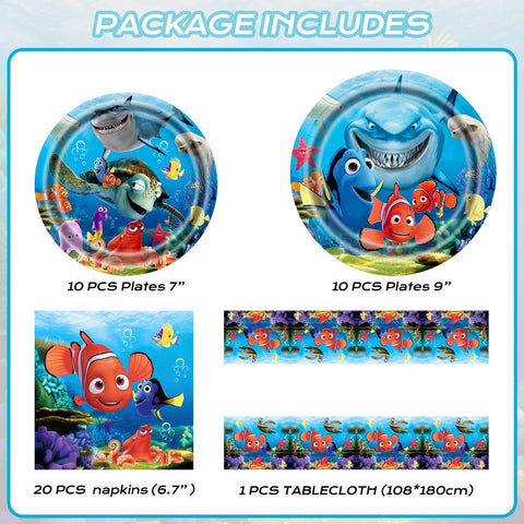 Autrpoweo Finding Nemo 9-inch plates ideal for main courses and snacks.