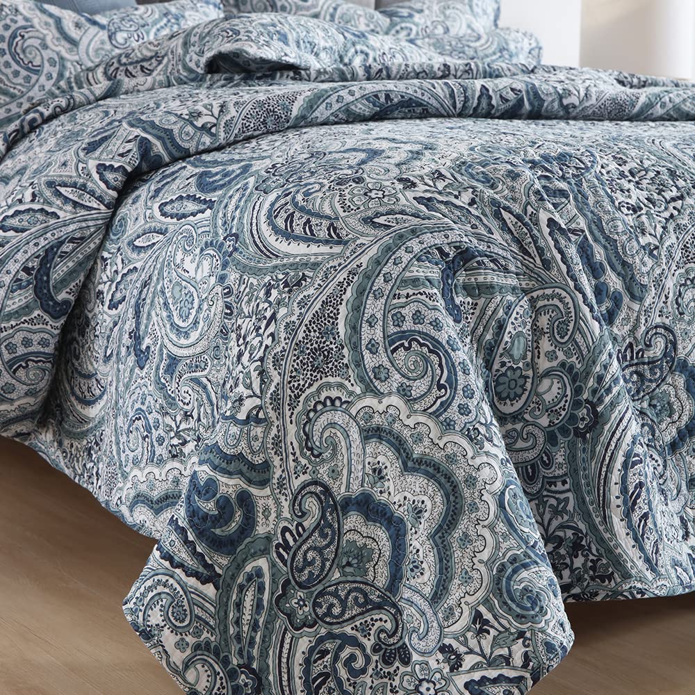 Autumn Dream king bedspread 96x108 inches for full coverage.