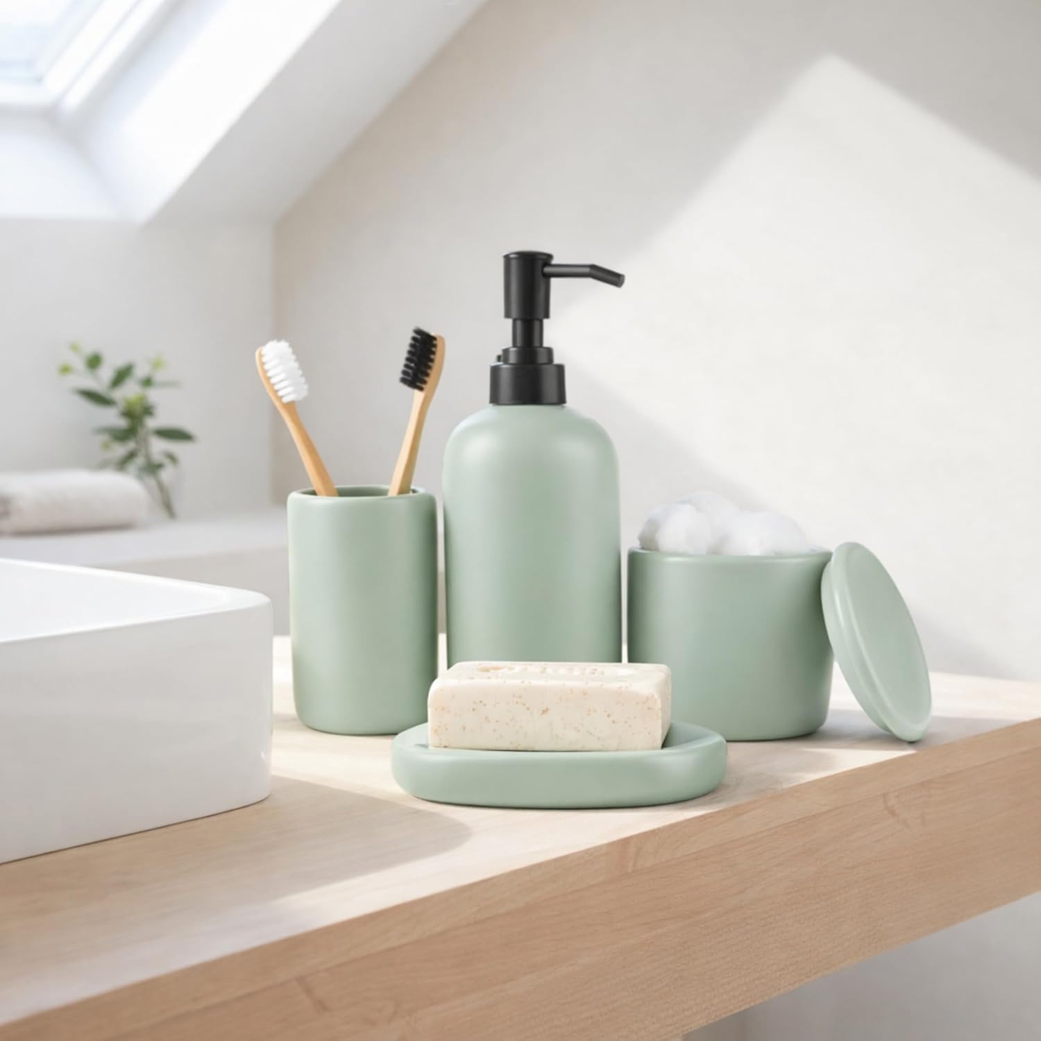 Ava Nord packaging shows elegant gift-ready sage green set