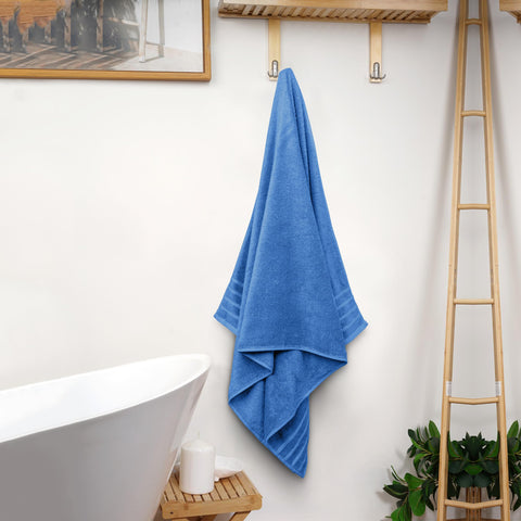 Avalon Towels bamboo-viscose fiber delivers lightweight softness and effective absorbency.