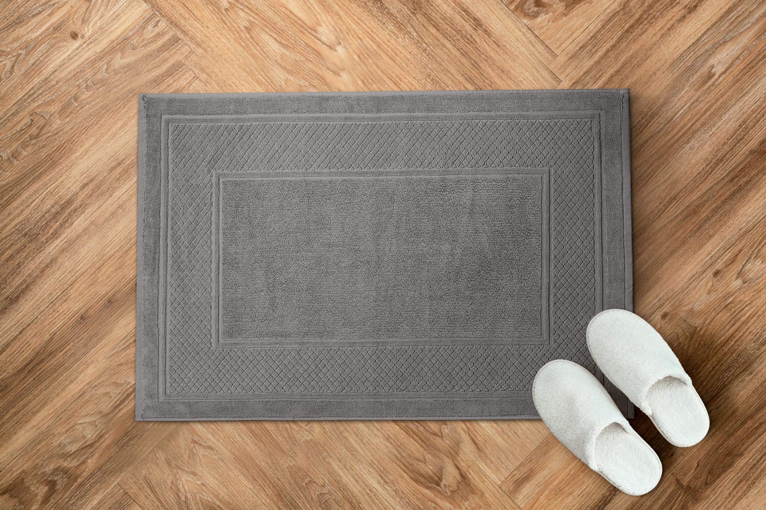 Avalon Towels grey bath mat 22x34 keeps feet dry after showers
