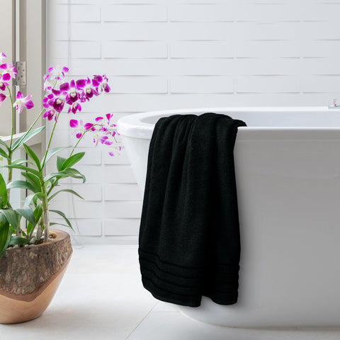 Avalon Towels lightweight 30x60 for easy handling and daily use.