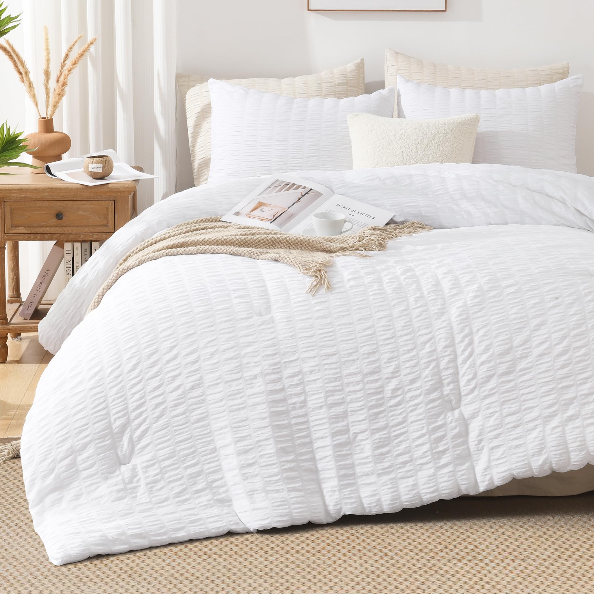 Folded Avelom Seersucker King Comforter Set packaging ready for gifting.