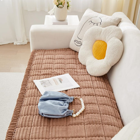Awjcsv three-cushion sofa protector fits 3-seat setups.