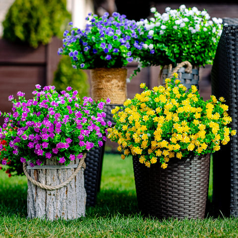 AXYLEX outdoor-friendly decor for hotels and restaurants needing durability.