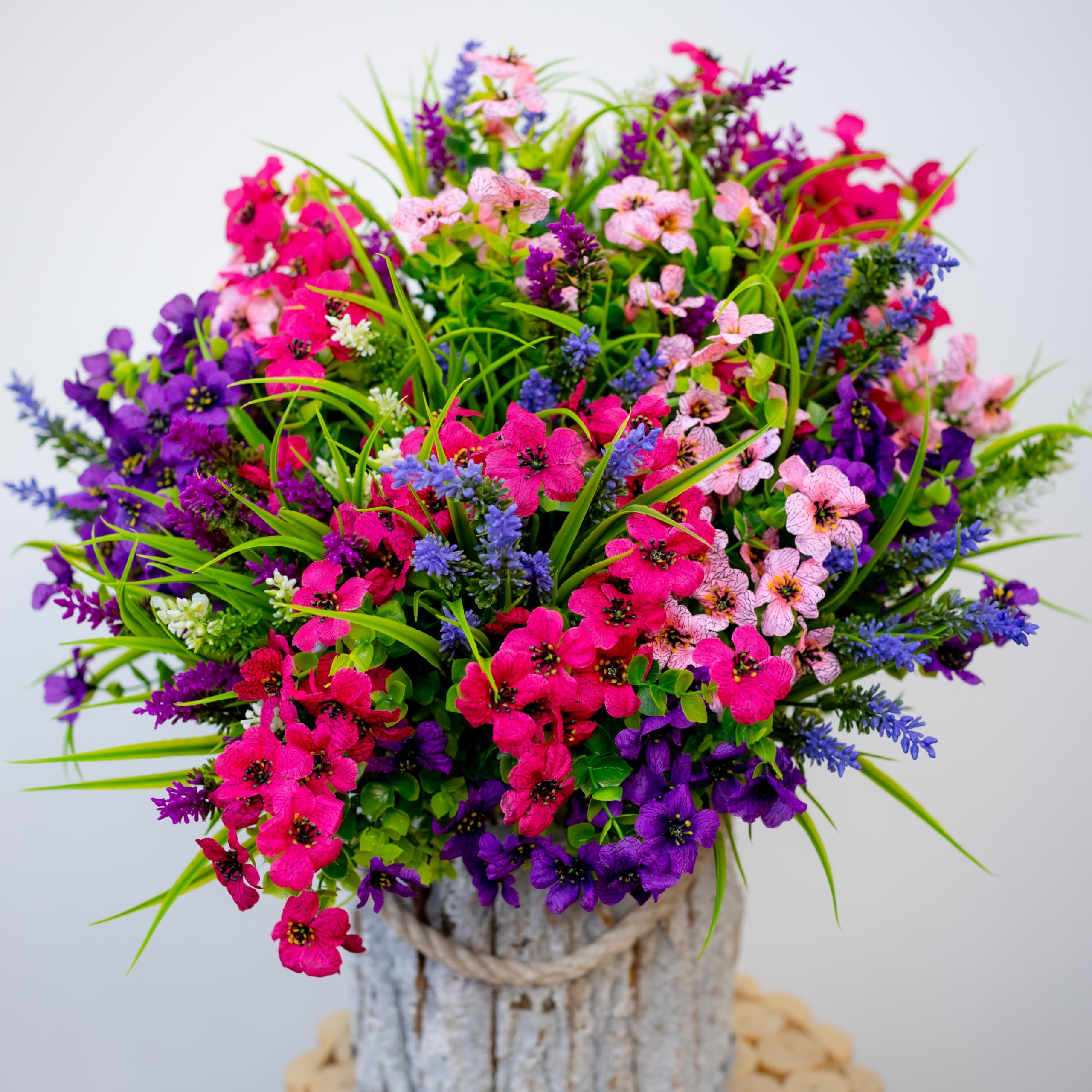 AXYLEX faux plants garden patio ambience for gatherings and relaxed outdoor moments.