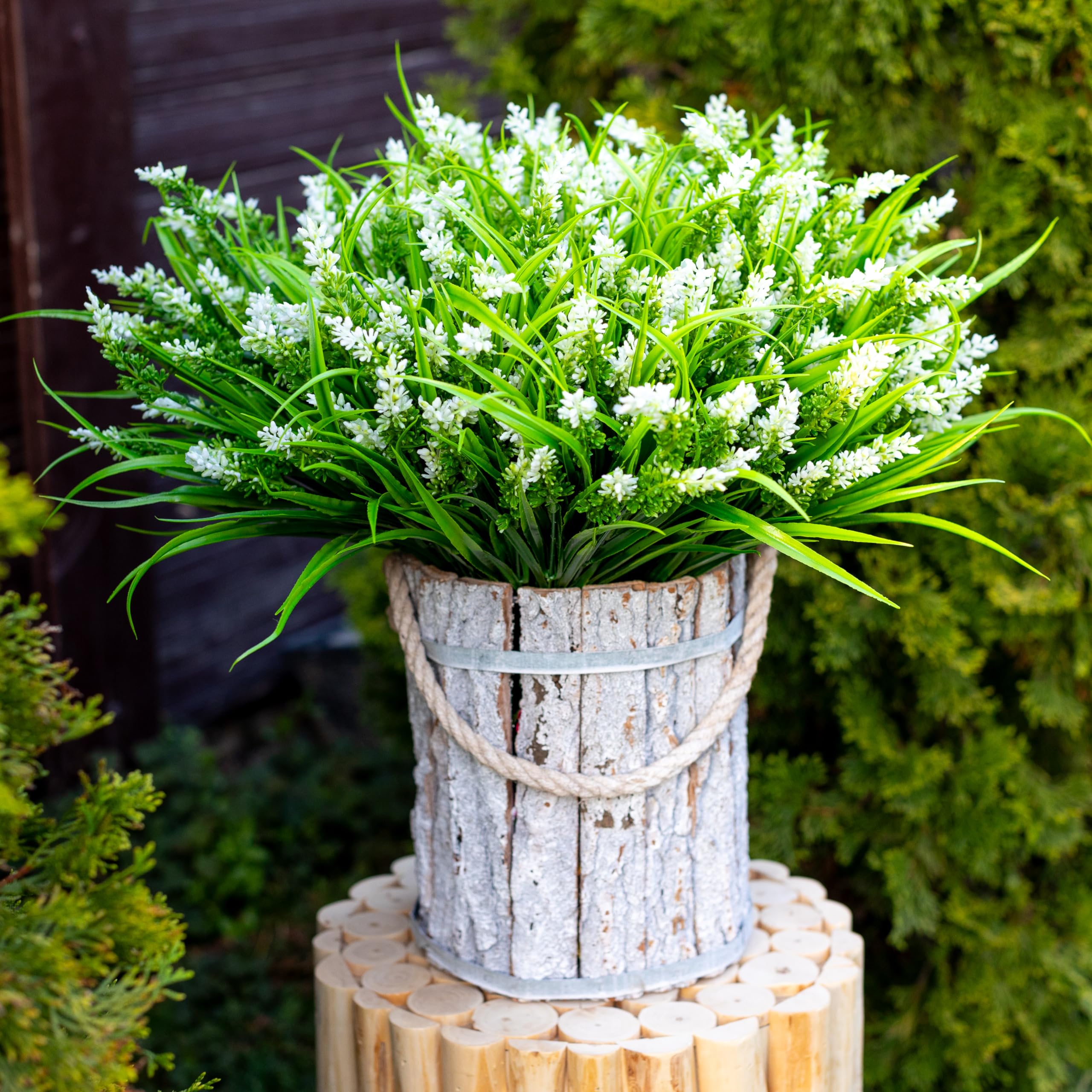 AXYLEX outdoor faux flowers invite relaxed gatherings with natural-looking ambience.