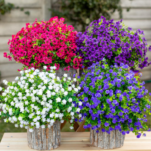 AXYLEX maintenance-free greenery suits hotel and restaurant outdoor spaces.