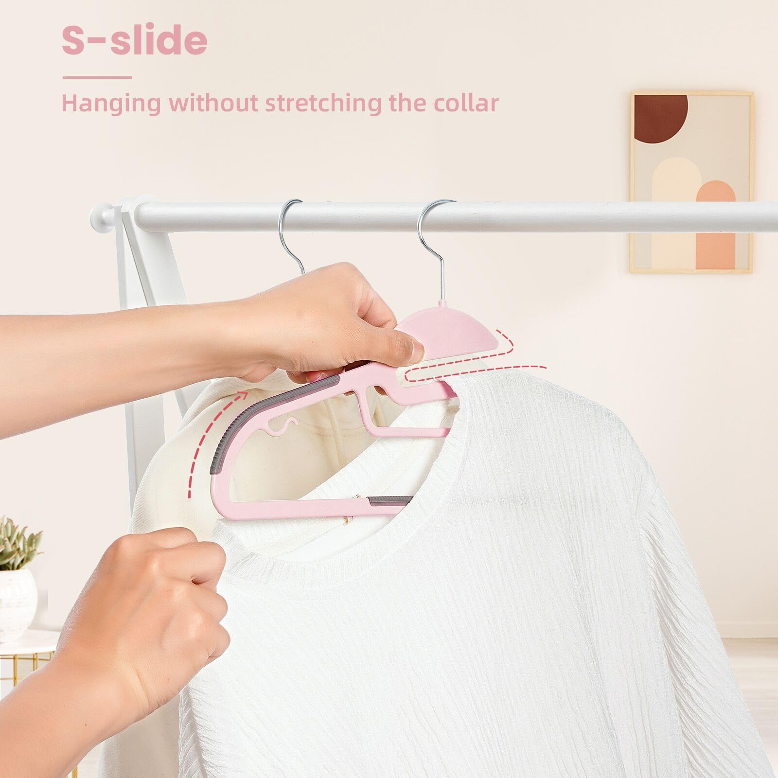 BAGAIL hanger with secondary bar for belts, ties, and scarves.
