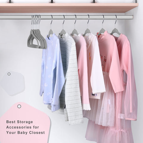 Bagail 11-inch gray velvet hanger edge detail prevents creases.